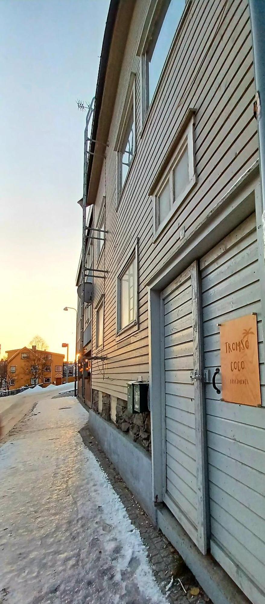 Tromso Coco Apartments In Center Екстериор снимка